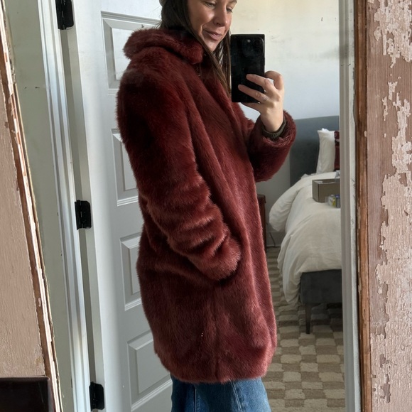 Frame Faux Fur - Picture 3 of 9